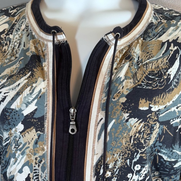 CJ Banks 1X Zip Front Jacket Blue Tan Abstract Print Lightweight Cotton Top - Picture 5 of 13